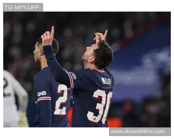 梅西带领巴黎圣日耳曼征战欧冠：首秀碾压对手，助球队卫冕冠军之路